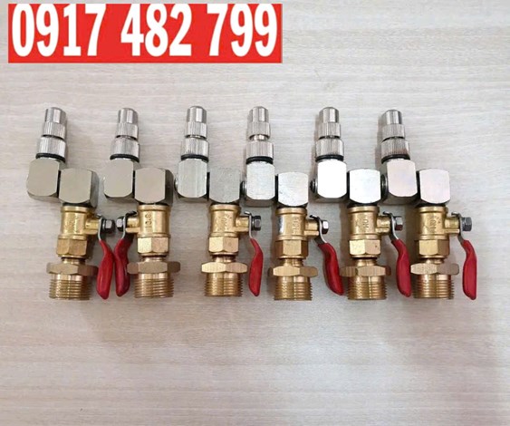BÉC RỬA VỆ SINH MÁY LẠNH CHỈNH CHỤM TIA XÒE TIA KHỚP XOAY 360 ĐỘ 